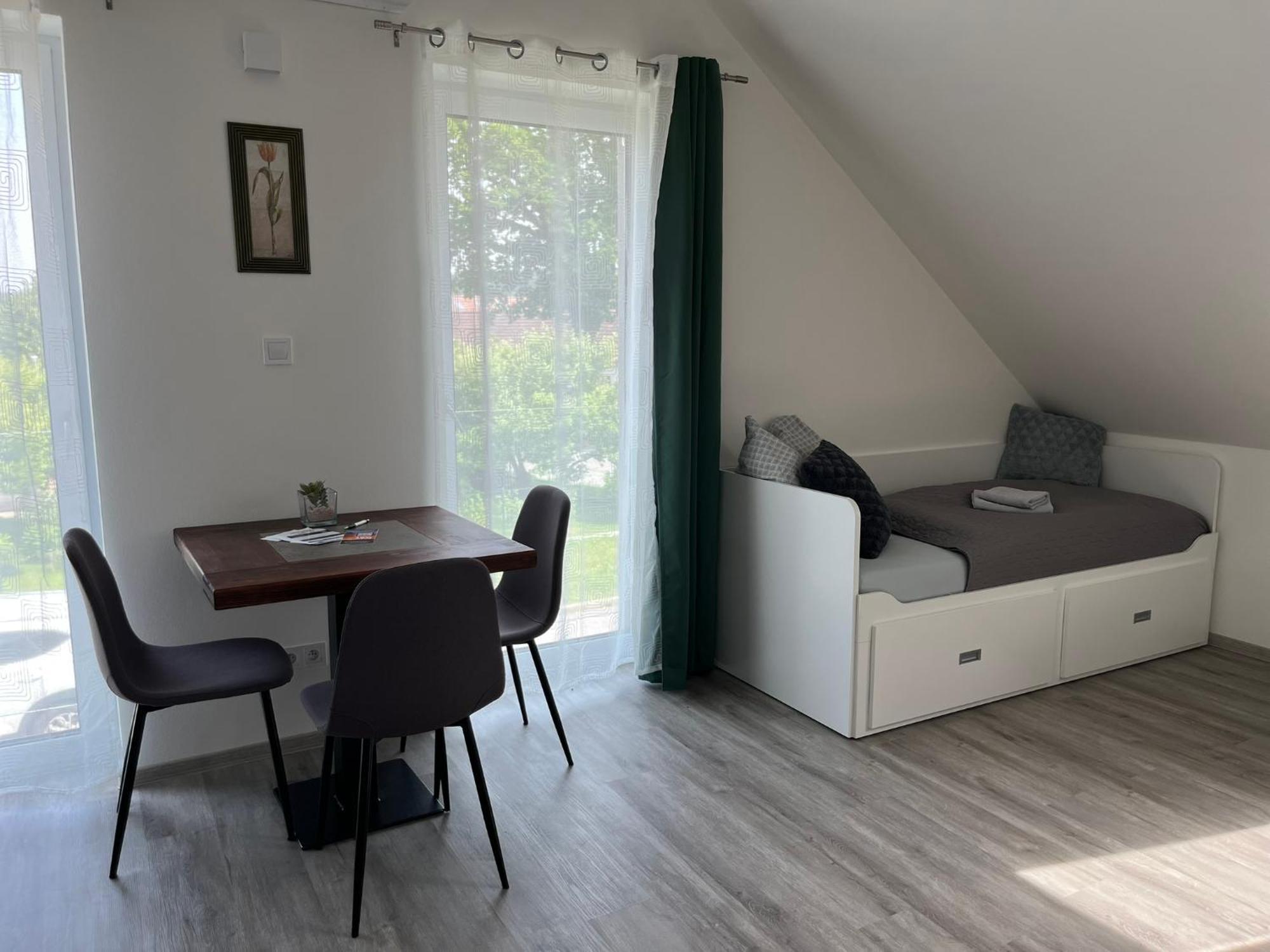 Apartmany U Romany Mirkovice ภายนอก รูปภาพ