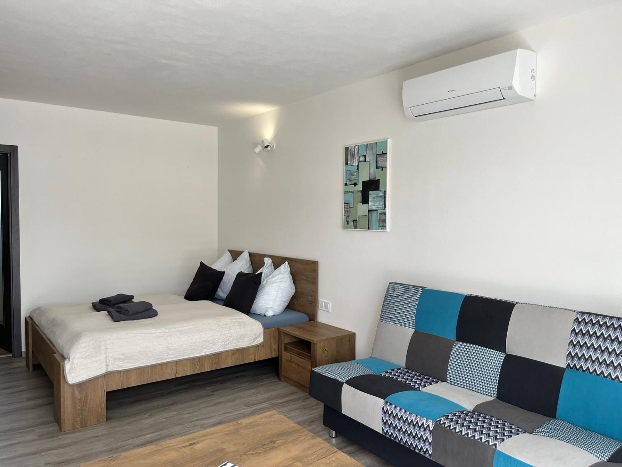 Apartmany U Romany Mirkovice ภายนอก รูปภาพ